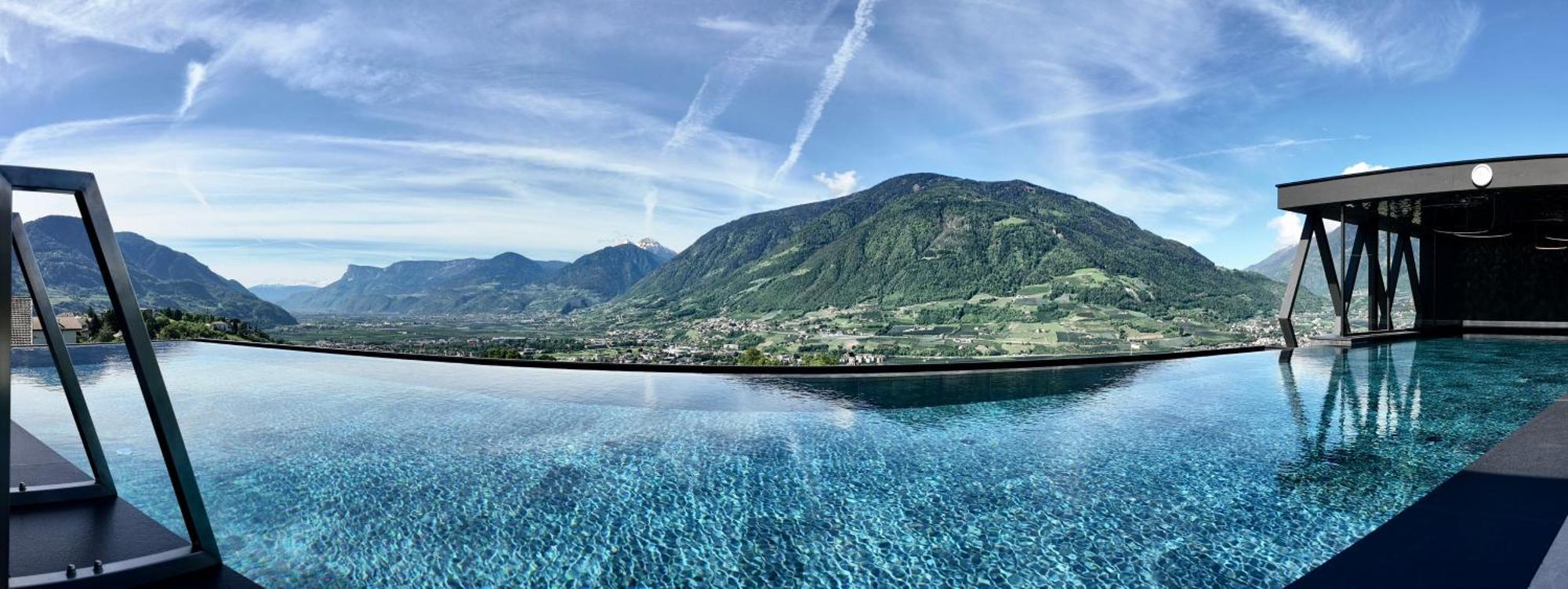 Somvita Suites Tirolo Kültér fotó